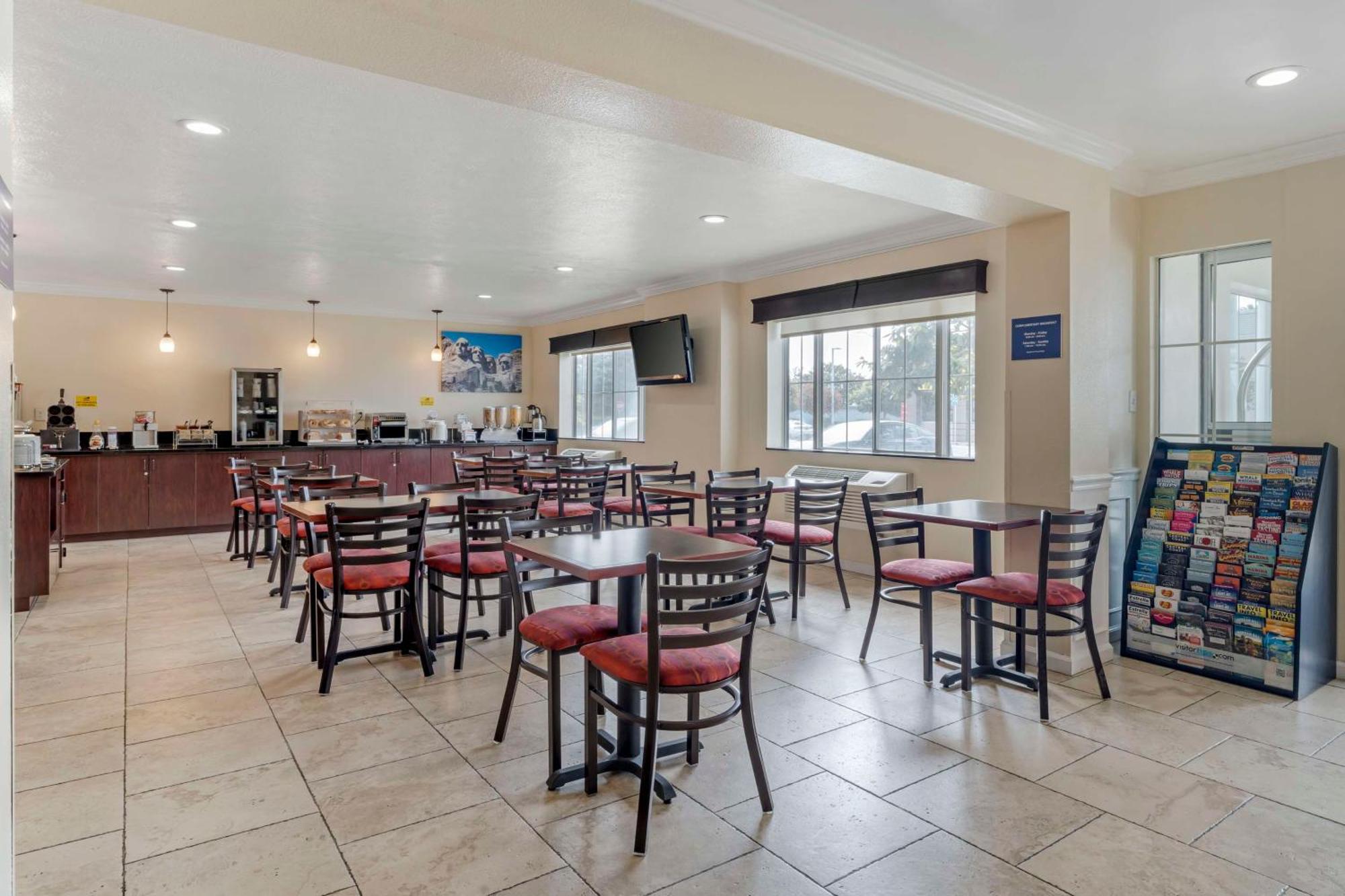 Best Western Salinas Monterey Hotel Exterior photo