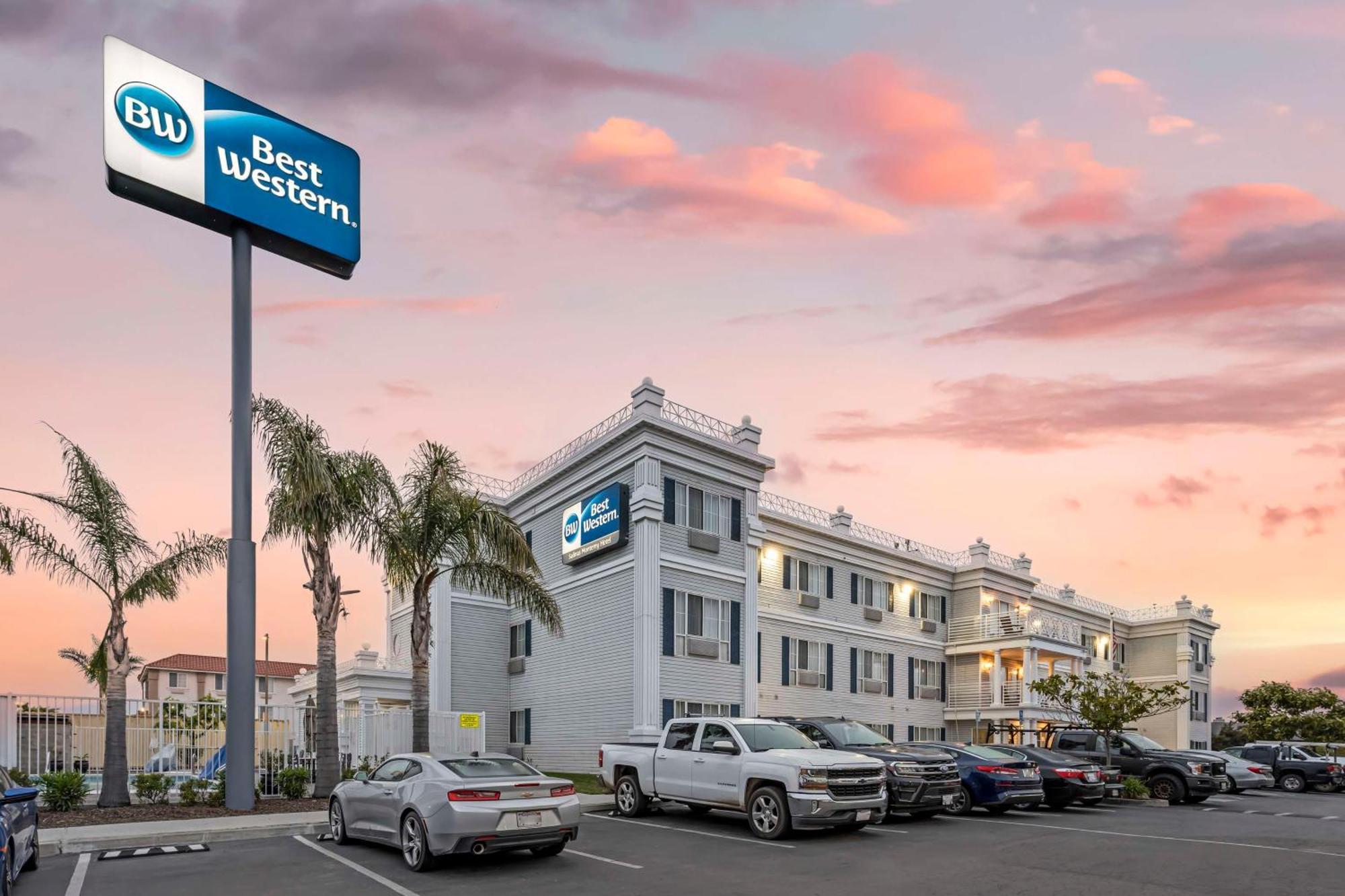 Best Western Salinas Monterey Hotel Exterior photo